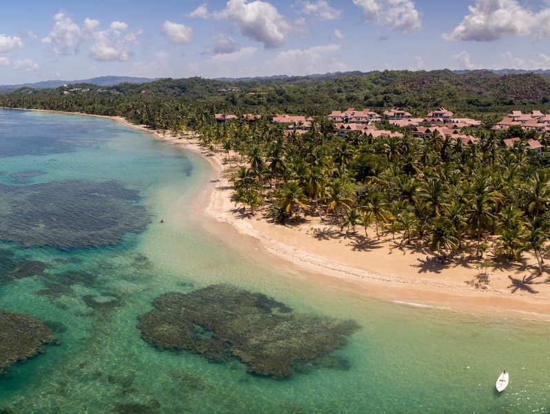 Modernos condominios frente a la playa de 2 y 3 habitaciones en El Portillo en El Portillo, Las Terrenas — En venta