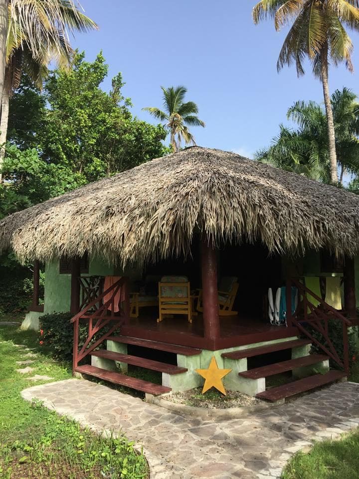 Increíble oportunidad de bungalow cerca de la playa Bonita en Bonita, Las Terrenas — En venta
