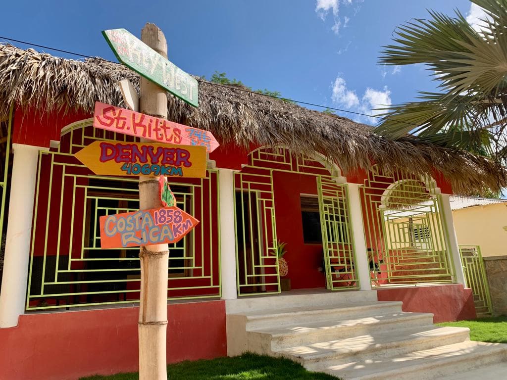 Casita tropical de 2 habitaciones a estrenar en El Anclón, Las Terrenas — En venta