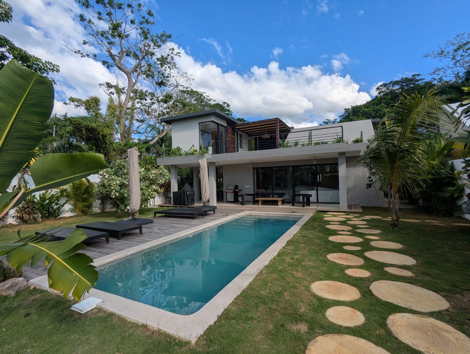 Boutique Villa Living Near Playa Bonita | Final Villa Available en Bonita, Las Terrenas — En venta