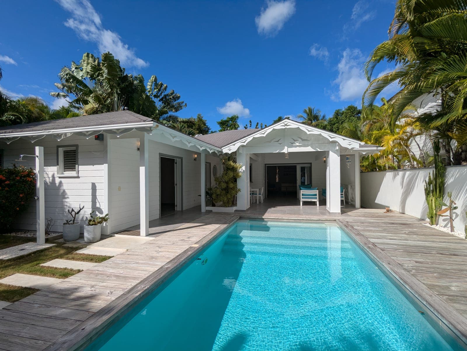 Single Story 3BR villa Just 400m from Las Ballenas Beach en Las Ballenas, Las Terrenas — En venta