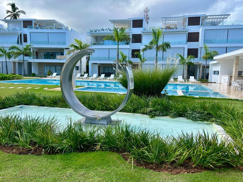 Apartamento de 2 habitaciones en el pueblo cerca de la playa en Center Town, Las Terrenas — En venta