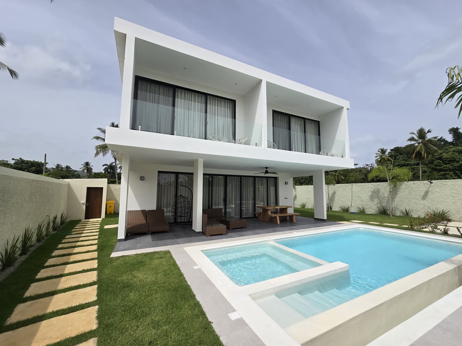 Villas de 3 habitaciones en preventa en zona tranquila en La Ceiba, Las Terrenas — En venta