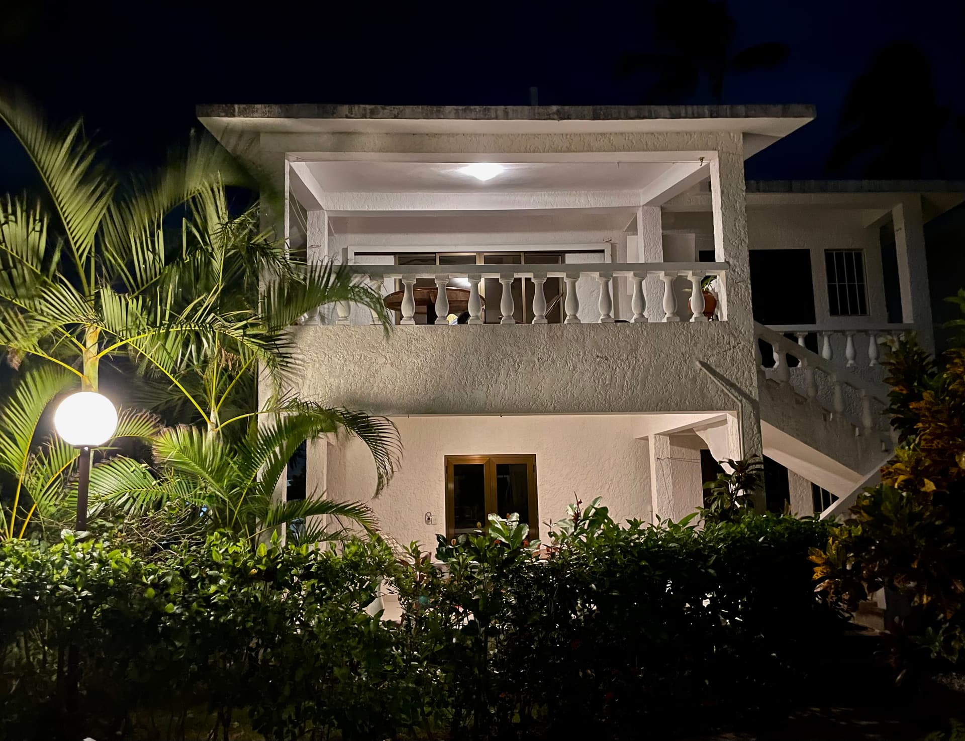 Townhouse de 2 habitaciones a pocos pasos de la playa Bonita en Bonita, Las Terrenas — En venta