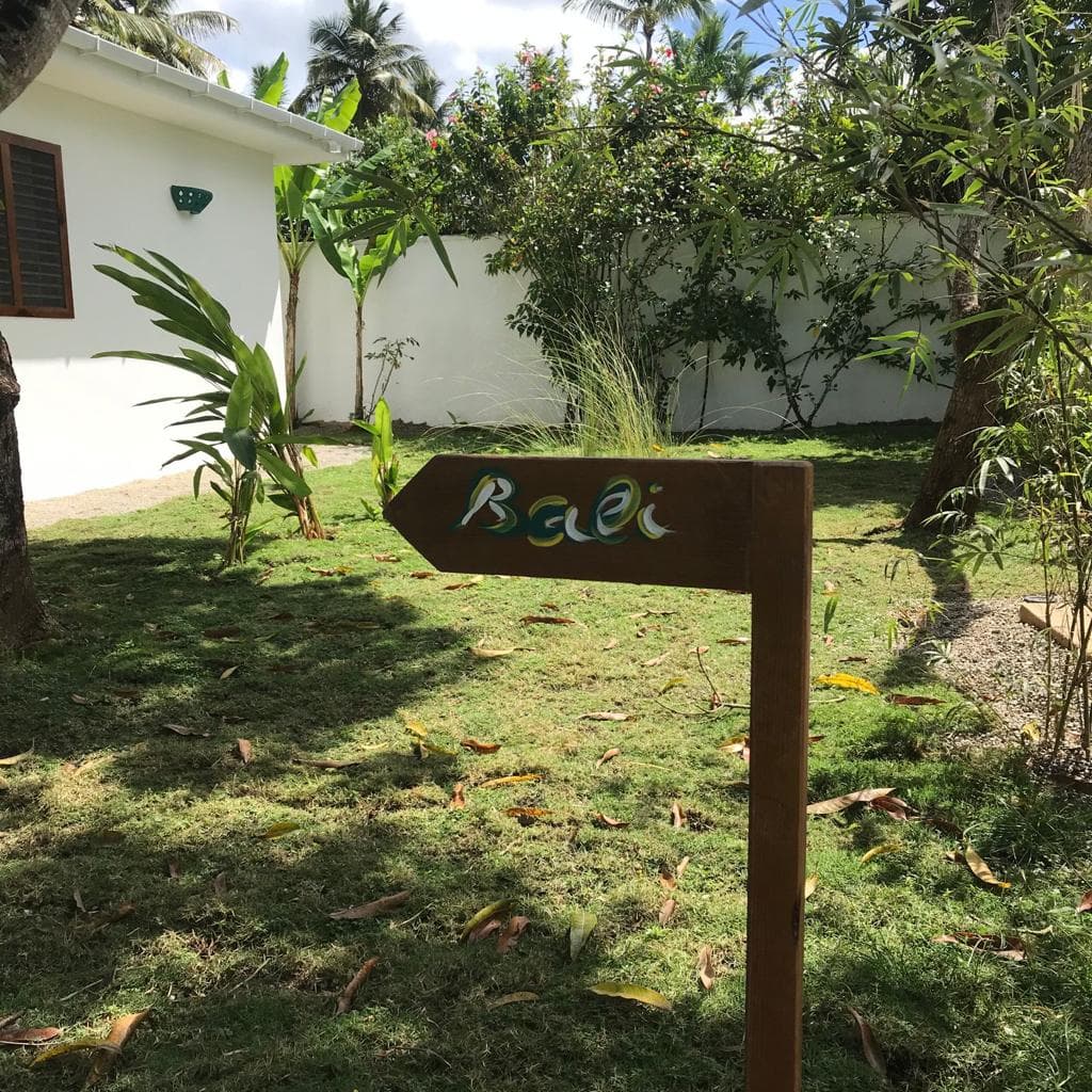 4 bungalows excepcionales cerca del pueblo en Center Town, Las Terrenas — En venta