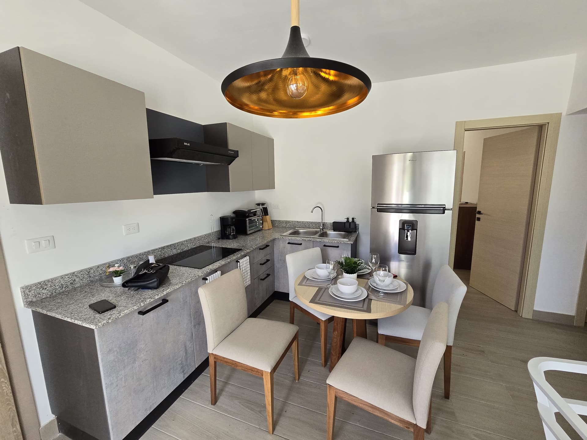 Condominio de 1 habitación en proyecto nuevo en El Portillo, Las Terrenas — En venta